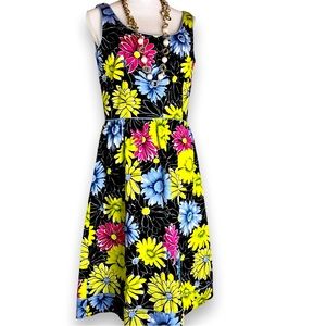 MADISON STUDIO Fit and Flare Bright and Fun Flowered Dress Sz 8.